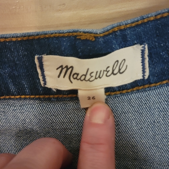 NWOT Madewell Distressed Shorts - Picture 6 of 13
